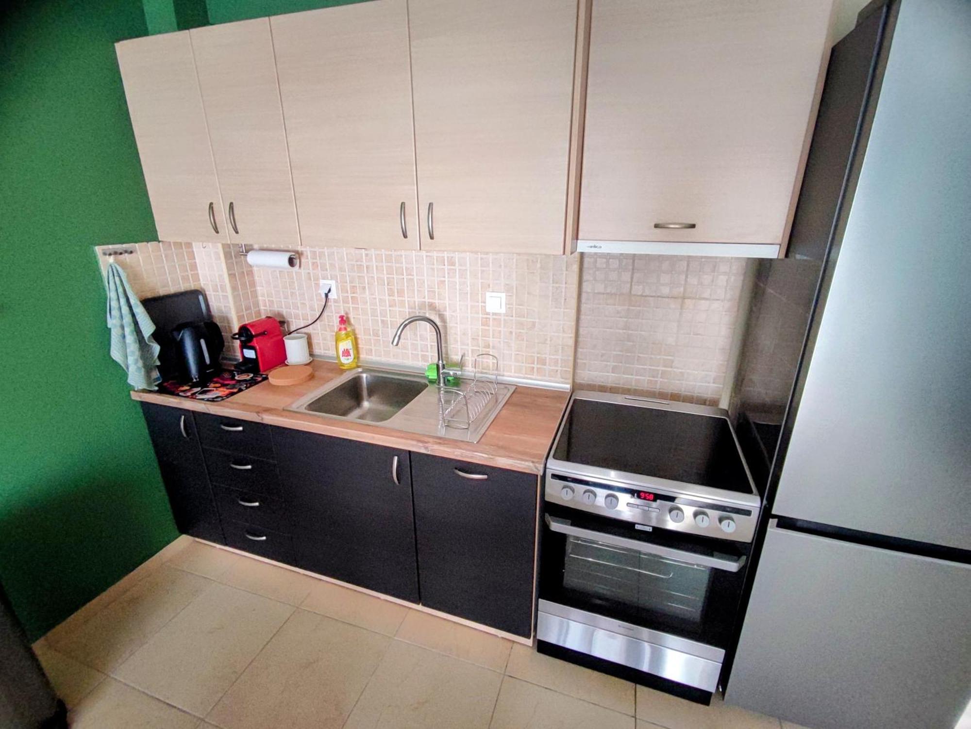 Cozy Apt! Friends & Family - Private Paid Parking Thessaloniki Exterior foto