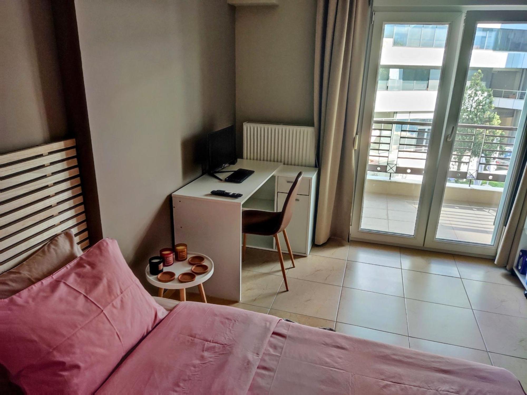 Cozy Apt! Friends & Family - Private Paid Parking Thessaloniki Exterior foto